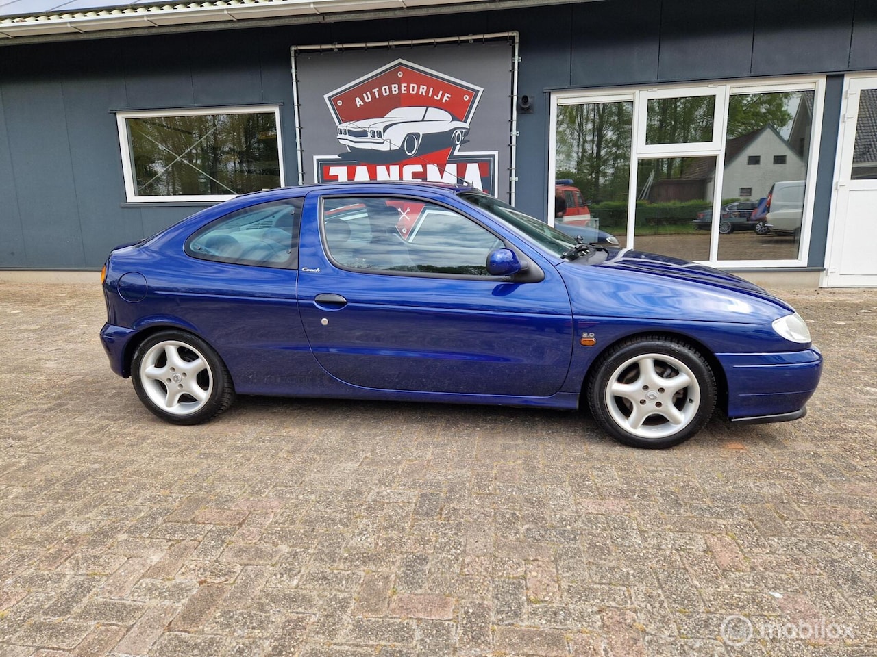 Renault Mégane Coupé - 2.0 1996 62000km!! - AutoWereld.nl