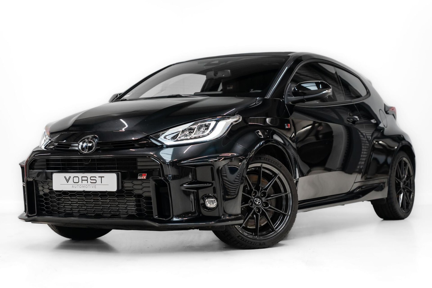 Toyota Yaris - 1.6 GR Performance Camera Carbon - AutoWereld.nl