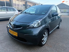 Toyota Aygo - 1.0-12V Access Airco (Lichtmetalen velgen)