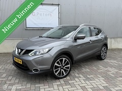 Nissan Qashqai - 1.2 Tekna 2015 / Trekhaak / Camera / Leer / Panoramadak / Dealeronderhouden NAP