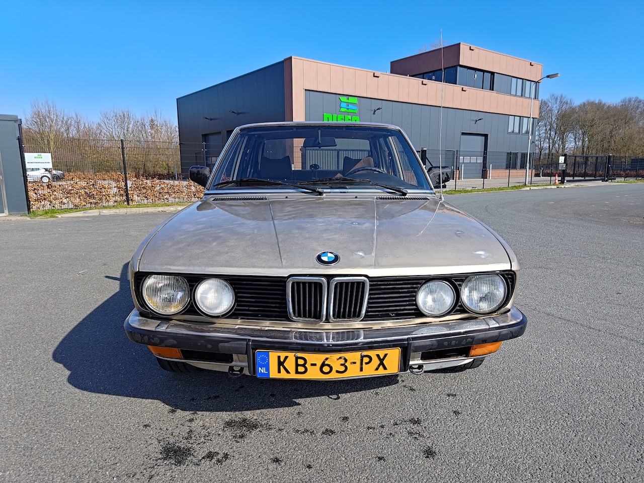 BMW 520 I