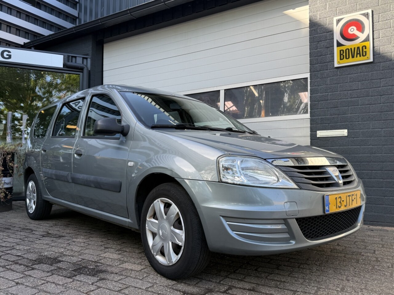 Dacia Logan MCV - 1.6 Ambiance 1.6 Ambiance - AutoWereld.nl