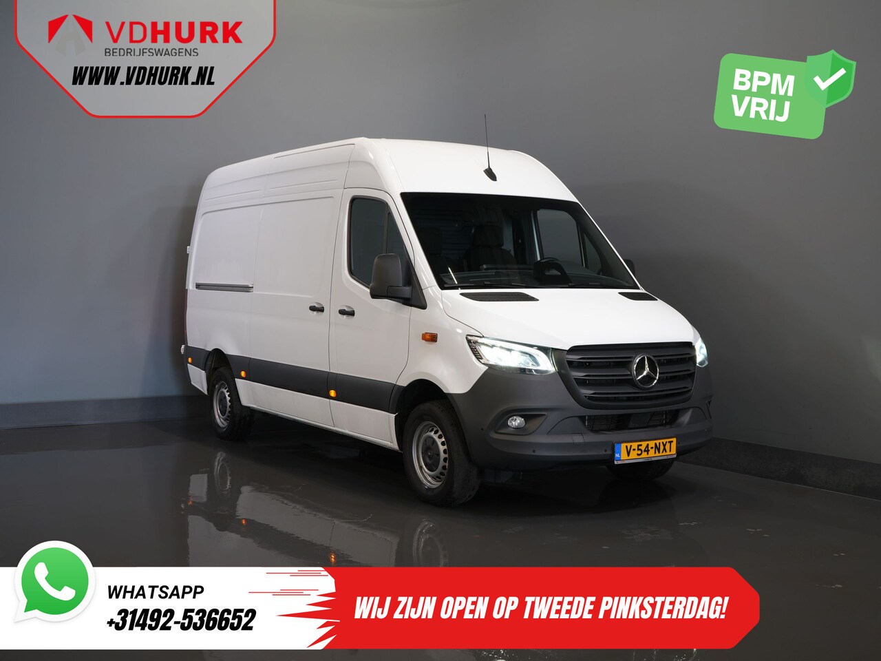 Mercedes-Benz Sprinter - 317 CDI Aut. L2H2 3.5t Trekverm./ LED/ Gev. Stoel/ 270 Gr.Deuren/ Stoelverw./ Airco/ Navi/ - AutoWereld.nl