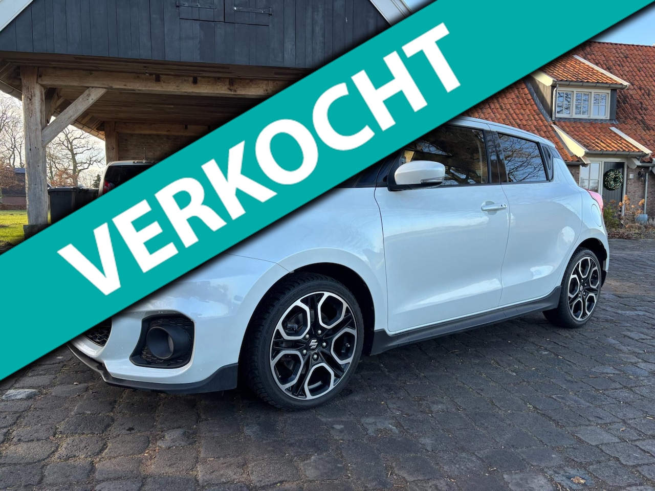 Suzuki Swift - 1.4 Sport Smart Hybrid 1.4 Sport Smart Hybrid - AutoWereld.nl