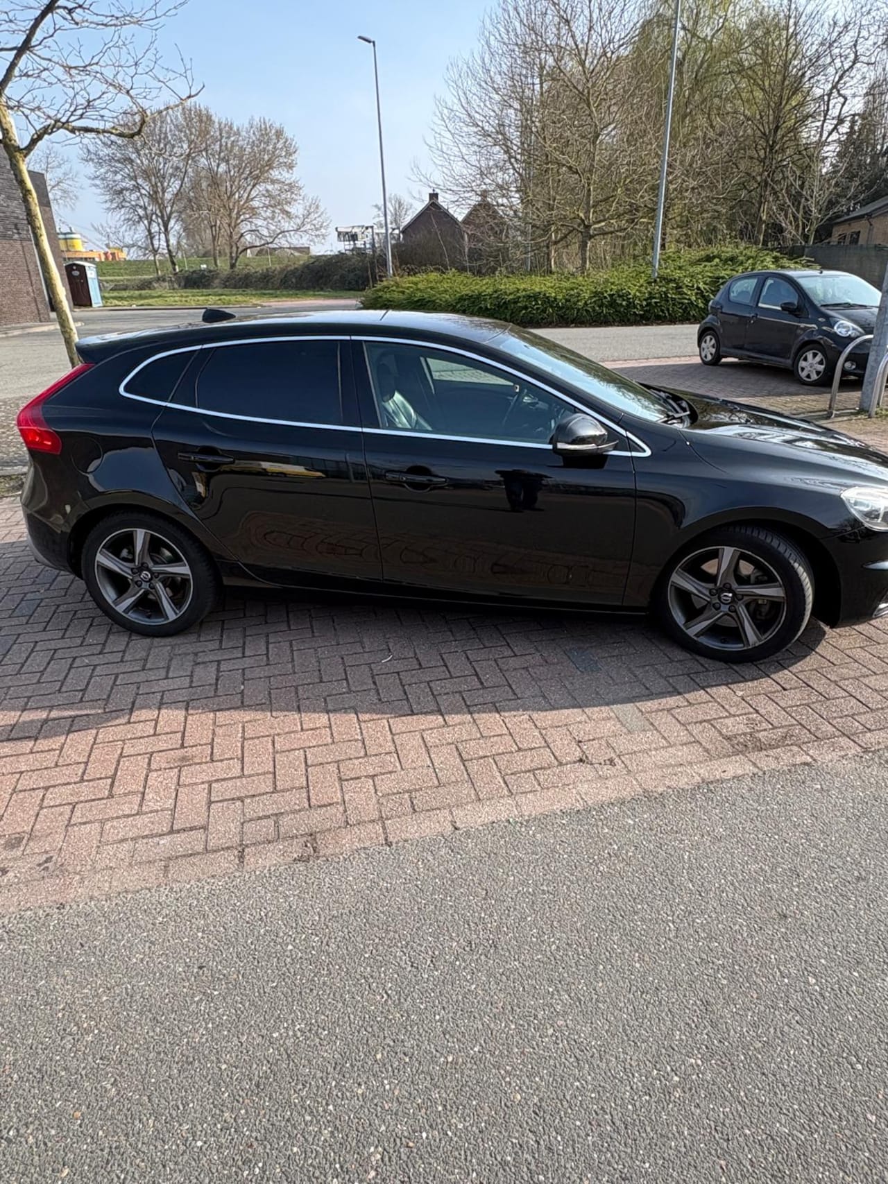 Volvo V40 - 2.0 D4 Inscription - AutoWereld.nl