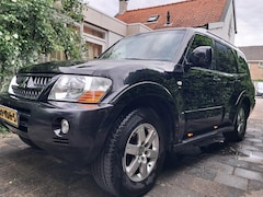 Mitsubishi Pajero - 3.2 Di-D GLS LB Side Window