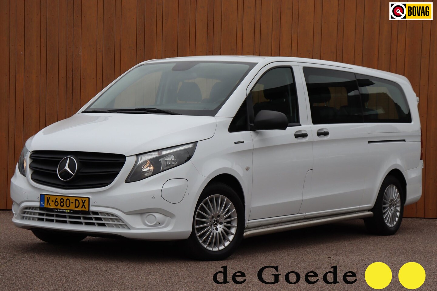 Mercedes-Benz eVito Tourer - PRO L3 90 kWh 350km 9-persoons 39.620,ex. l-vloerrail el.schuifdeuren snelladen leer+vw - AutoWereld.nl
