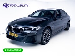 BMW 5-serie - 545e xDrive High Exec. M-sport Black Edition 394 PK automaat | Open Dak | Trekhaak elec. |