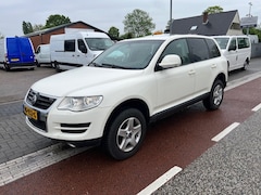 Volkswagen Touareg - 2.5 TDI 128KW AIRCO KLIMA LEER 4WD 4MOTION
