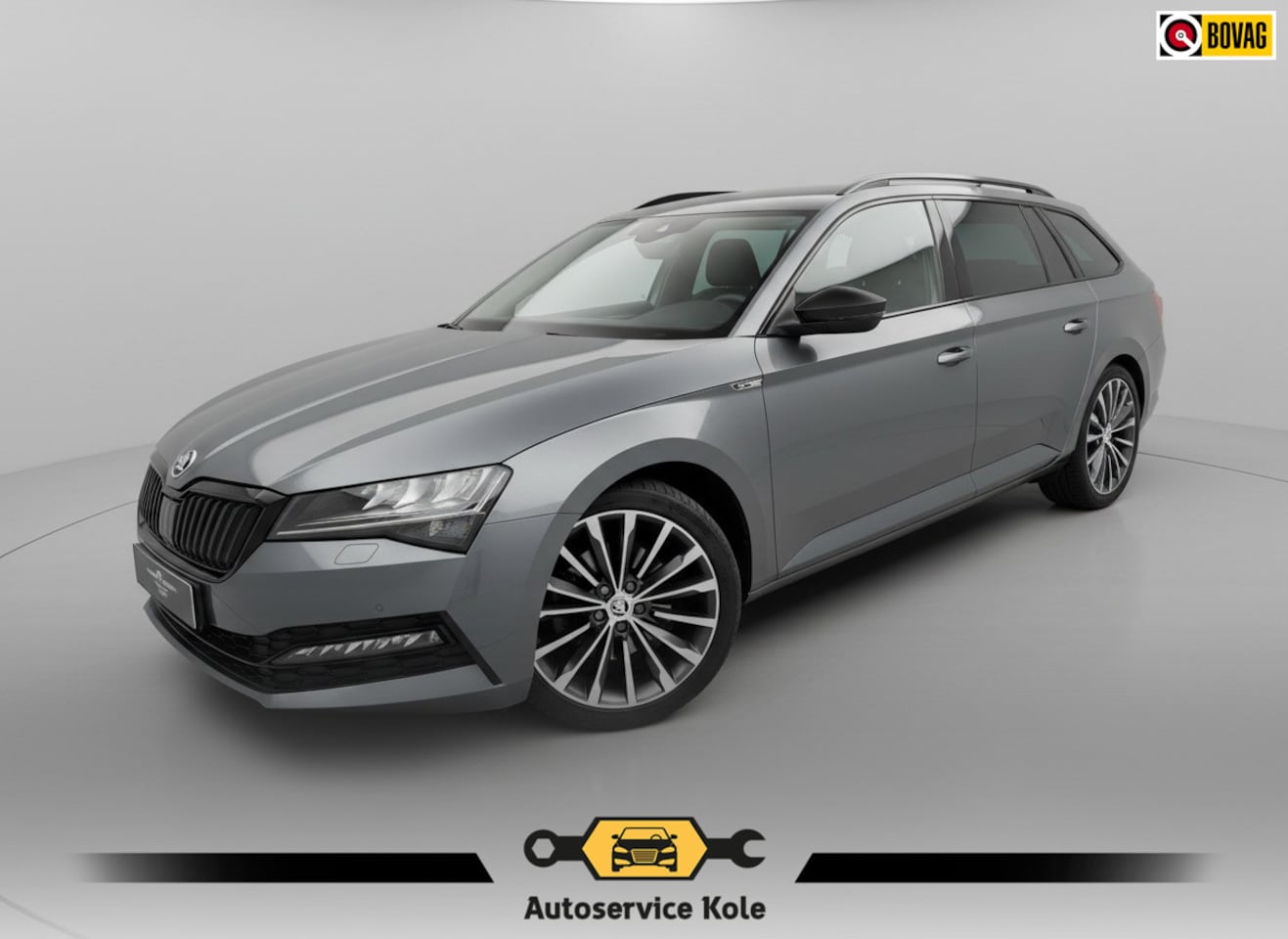 Skoda Superb Combi - 1.5 TSI ACT * Sideassistent * Memory * Trekhaak * Achterbank verwarmd * - AutoWereld.nl