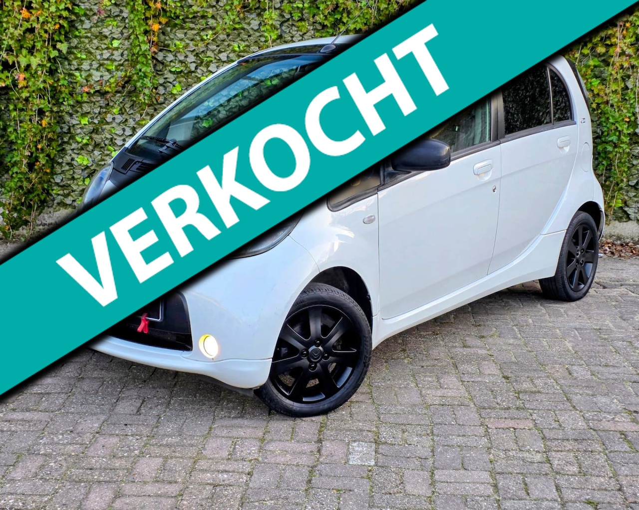 Citroën C-Zero - 4-persoons 16 kWh Automaat Eerste Eigenaar Airco Sport Velgen - AutoWereld.nl