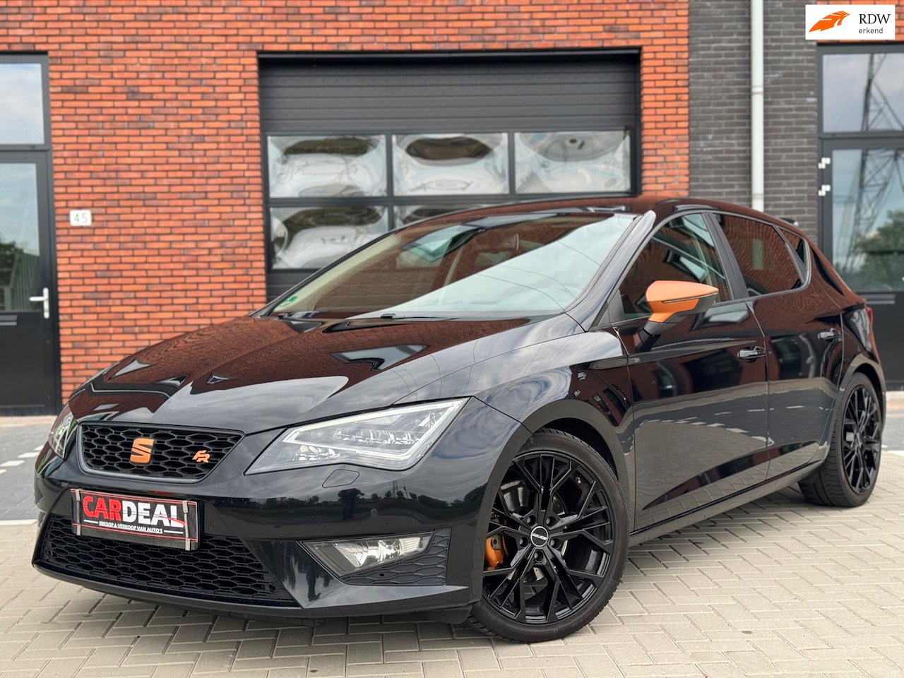 SEAT Leon - 1.4 TSI FR /// 5DRS|AIRCO|NAVI|CRUISE|LED|VELGEN - AutoWereld.nl