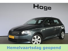 Skoda Fabia - 1.2 TSI Active Automaat Airco Elektrisch pakket All in Prijs Inruil Mogelijk