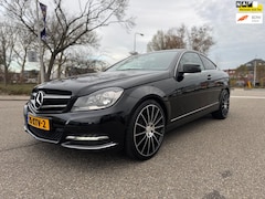 Mercedes-Benz C-klasse Coupé - 180 Ambition / airco / cruise.control / leder / pdc / elek.pakket / lmv / nap