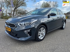 Kia Cee'd - Ceed 1.5 T-GDi DynamicPlusLine / 1e.eigenaar / automaat / dealer.onderhouden / navi / pdc