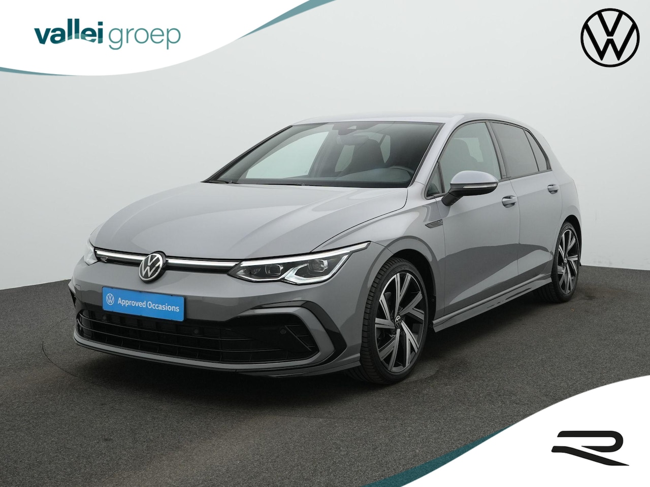 Volkswagen Golf - 1.5 eTSI 150 pk DSG R-Line Business | Trekhaak | Stuur-/stoelverwarming | Achteruitrijcame - AutoWereld.nl