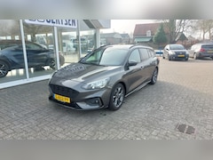 Ford Focus Wagon - 1.0 EcoBoost Titanium Business