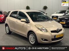 Toyota Yaris - 1.3 VVTi Dynamic AUTOMAAT/AIRCO/CRUISE/CARPLAY/+1JAAR-APK