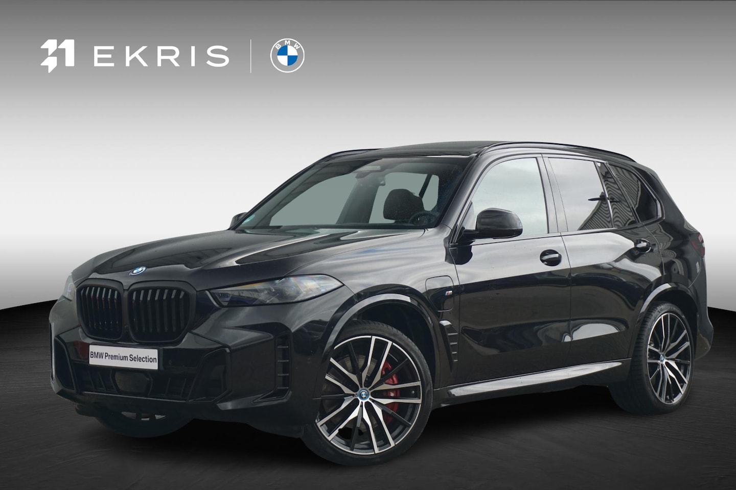 BMW X5 - xDrive50e M Sport Pro | Trekhaak / Panoramadak / Comfortstoelen met Memory / Stoelventilat - AutoWereld.nl