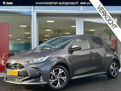 Toyota Yaris - 1.5 Hybrid 115 First Edition | Parkeercamera | Navigatie | Climate control