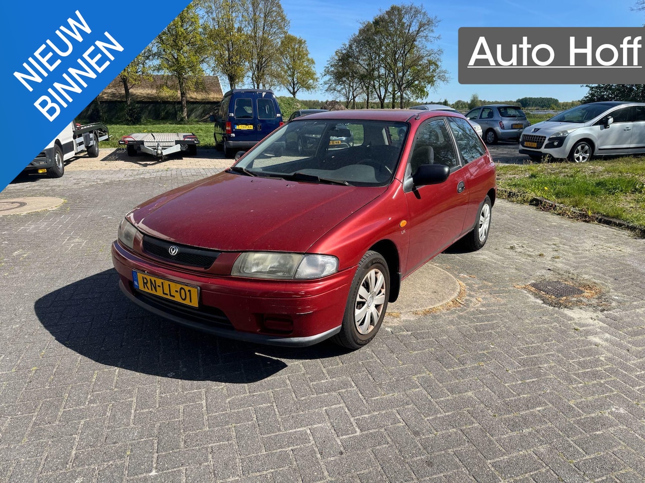 Mazda 323 - 1.5i P LX | Trekhaak | Radio / CD | APK tot 05-10-2026! - AutoWereld.nl