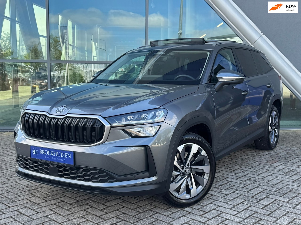 Skoda Kodiaq - 1.5 TSI MHEV Business Edition 7p. Automaat 150pk Panoramadak / Camera - AutoWereld.nl