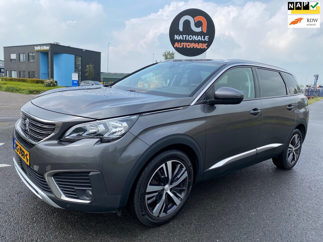 Peugeot 5008 - | 2018 | 1.2 PureTech Allure | EXPORT ONLY | Automaat - AutoWereld.nl