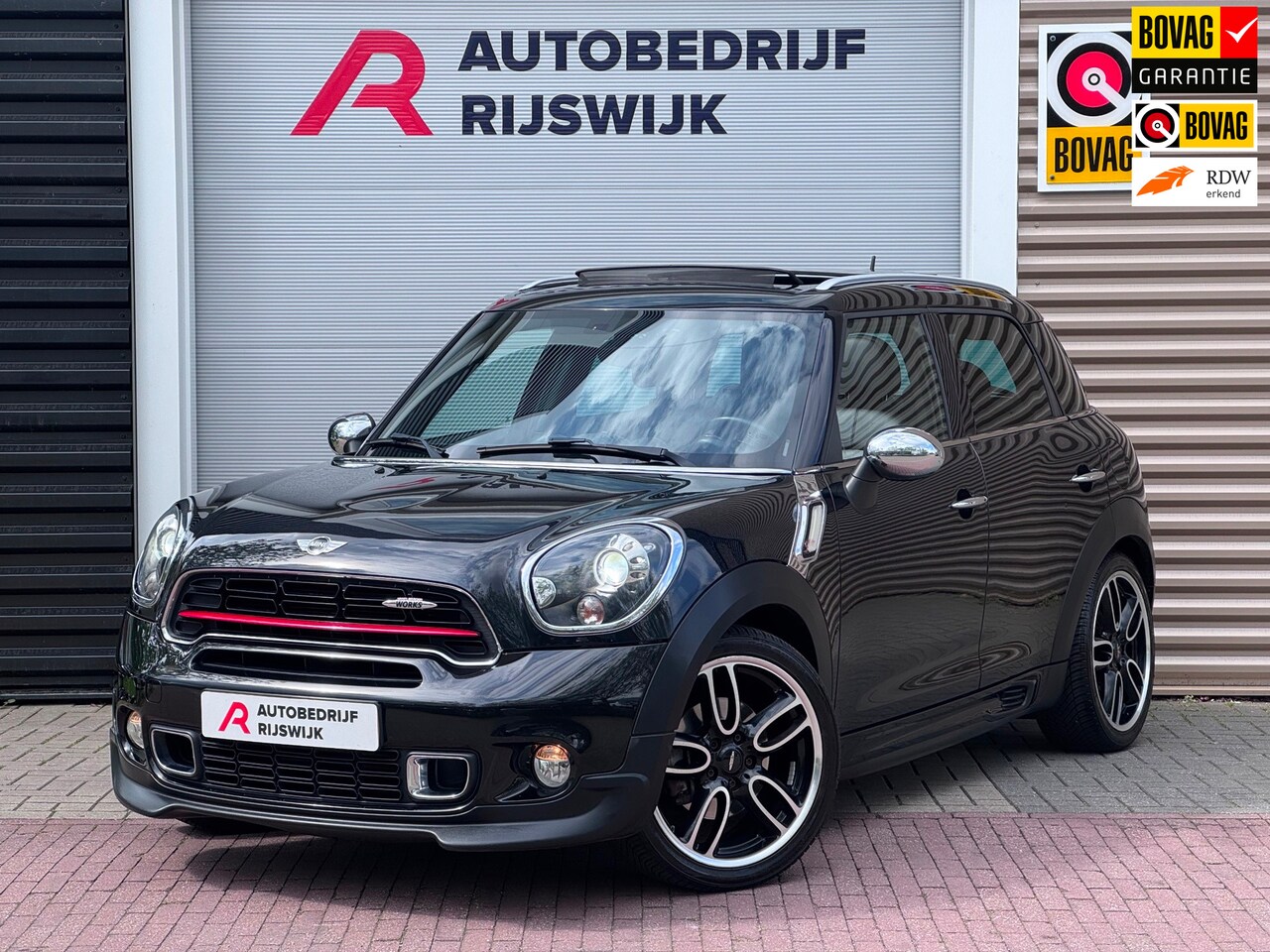 MINI Countryman - Mini 1.6 John Cooper Works H&k/Pano/Camera - AutoWereld.nl