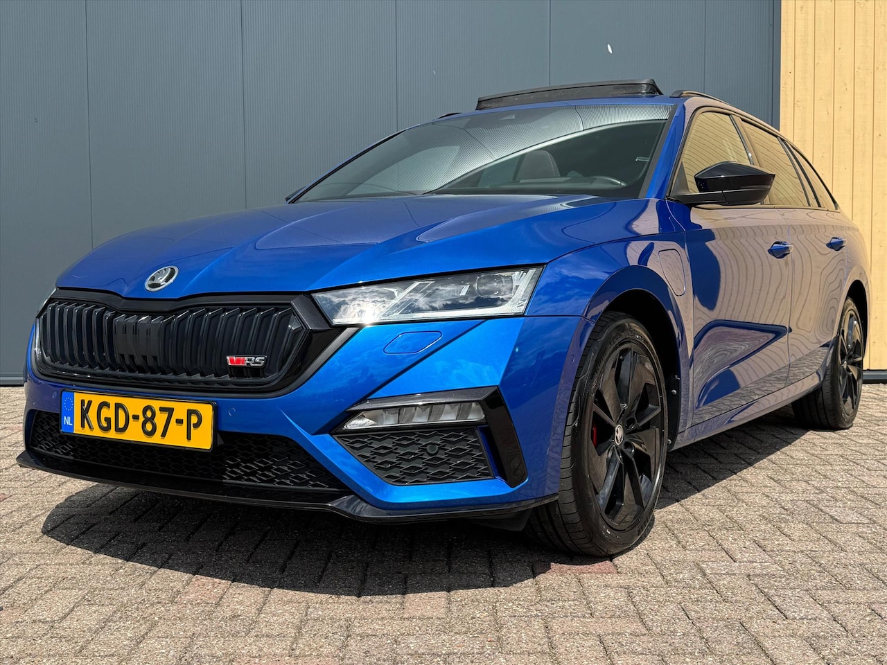 Skoda Octavia Combi - 1.4 TSI RS iV 245pk PHEV DSG | Zomer + Winterset | Pano | ACC | HUD | BLIS | Stoel/Stuurve - AutoWereld.nl