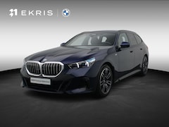 BMW 5-serie Touring - 520d M Sportpakket | Innovation Pack | Travel Pack | Comfort Pack | Trekhaak | Harman-Kard