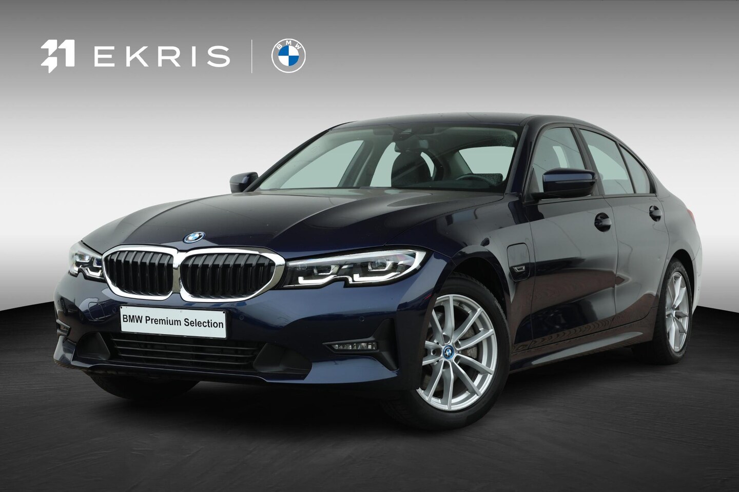 BMW 3-serie - 320e Business Edition Plus Achteruitrijcamera/ Cruise Control/ HiFi/ Stoelverwarming/ Elek - AutoWereld.nl