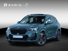 BMW X1 - xDrive30e M Sportpakket/ Verwarmd Stuurwiel/ Trekhaak/ Achteruitrijcamera/ Panoramadak/ Dr