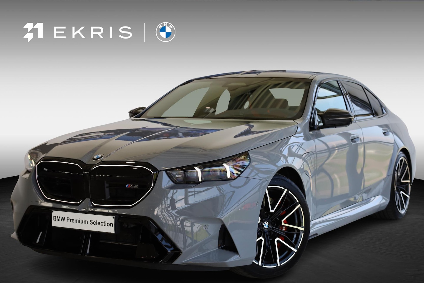 BMW M5 - Sedan | Carbon Exterieurpakket | Driving + Parking Ass. Prof. | Bowers & Wilkins | Alcanta - AutoWereld.nl