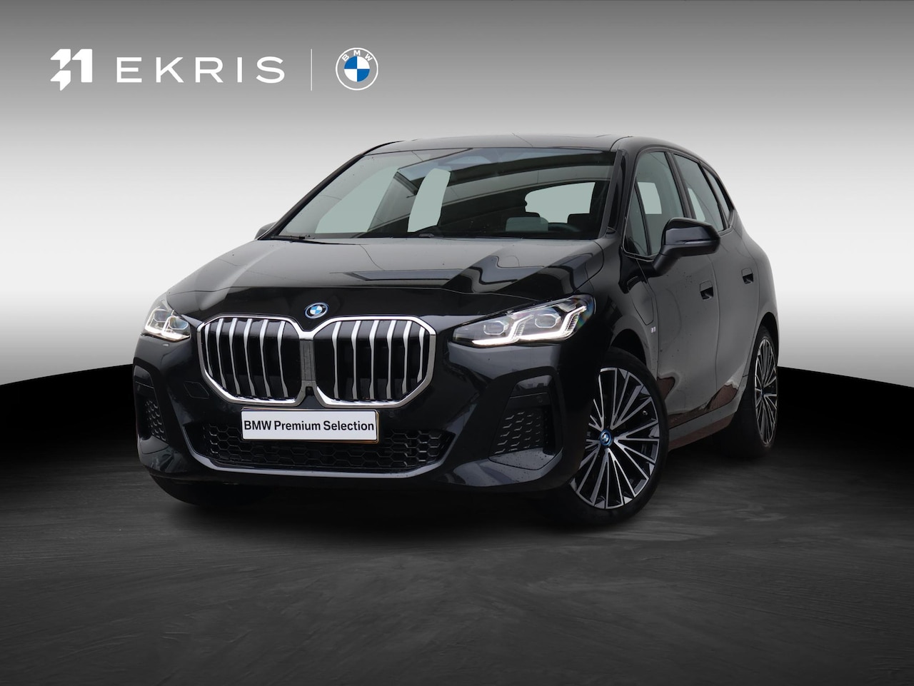 BMW 2-serie Active Tourer - 230e xDrive M Sport/ Glazen Panoramadak/ Elektrisch verstelbare en verwarmbare stoelen/ He - AutoWereld.nl