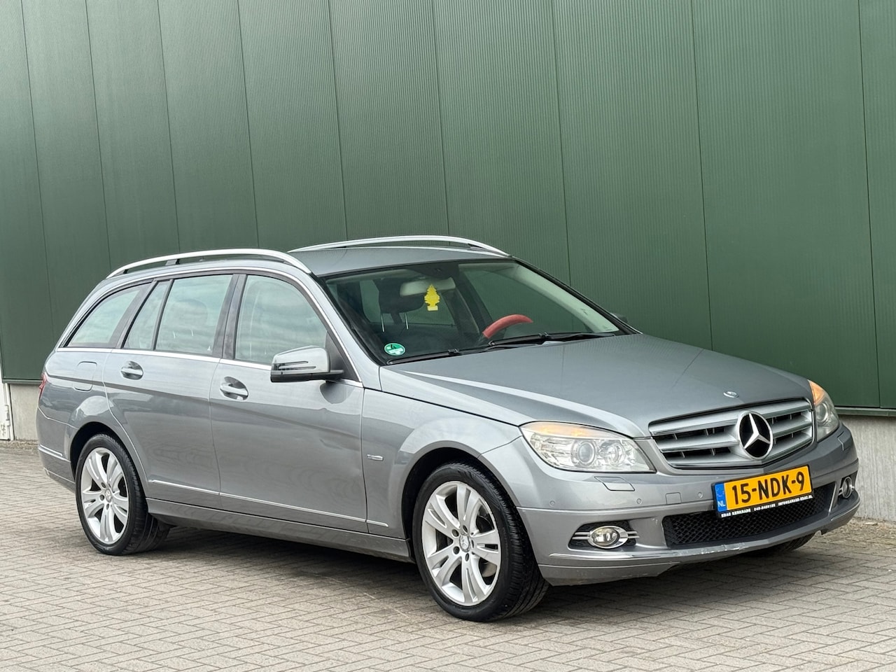 Mercedes-Benz C-klasse Estate - 180 CGI BlueEFFICIENCY Business Class Avantgarde 180 CGI BlueEFFICIENCY Business Class Avantgarde - AutoWereld.nl