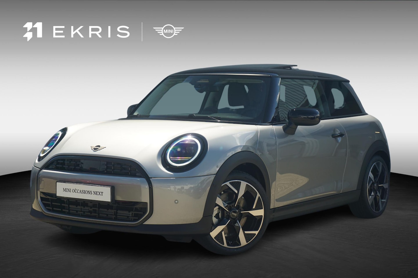 MINI Cooper - 3-deurs C Panorama Dak / Head-Up / Stoelverwarming - AutoWereld.nl