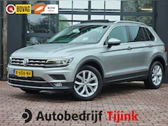 Volkswagen Tiguan - 2.0 TSI 4MOTION Highline | Automaat | Pano | LED | Navi | App-connect | Camera | All-seaso
