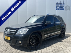 Mercedes-Benz GLK-klasse - 200 CDI Automaat Business Class Navigatie Trekhaak 20 Inch Velgen Parkeer sensoren Half Le