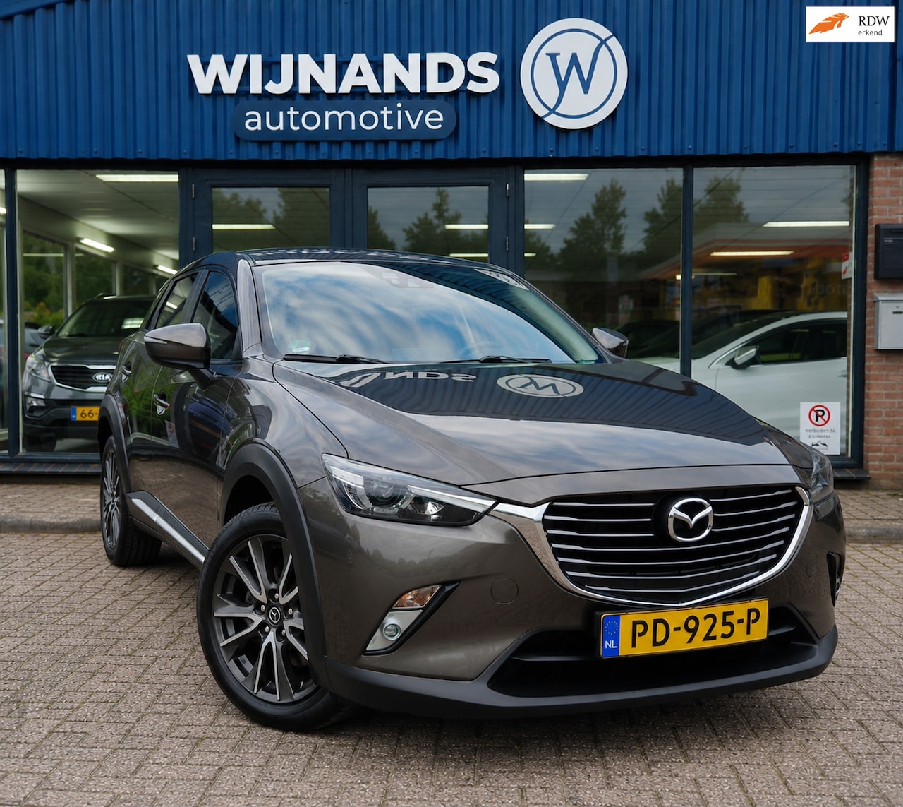 Mazda CX-3 - 2.0 SkyActiv-G 120 GT-M Trekhaak Keyless Camera - AutoWereld.nl