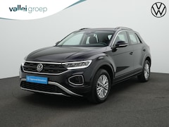 Volkswagen T-Roc - 1.5 TSI 150 pk DSG Life | Navigatie | Adaptive Cruise | Parkeersensoren voor/achter | Carp
