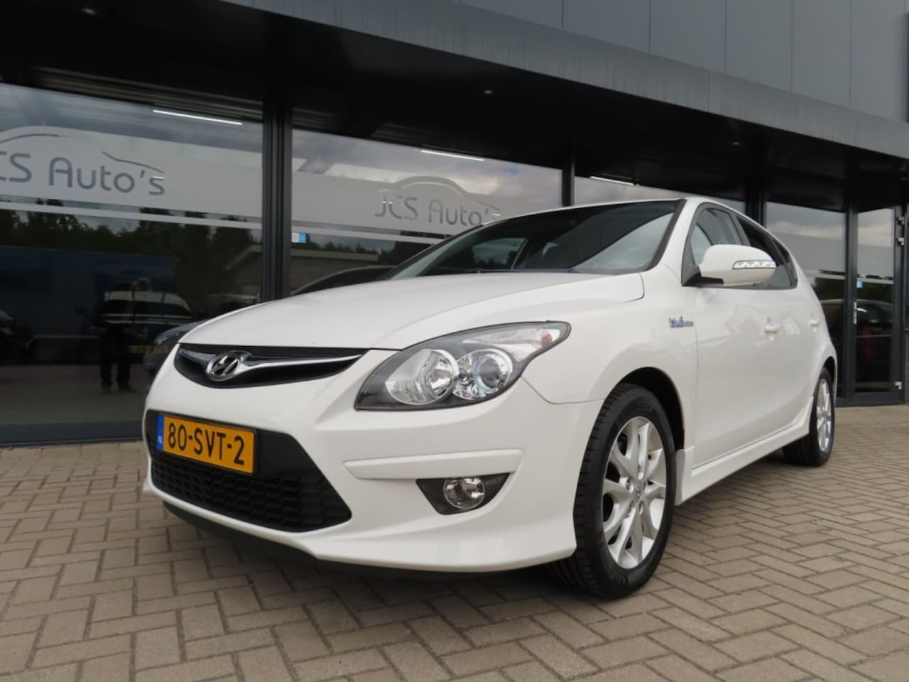 Hyundai i30 - 1.4i i-Motion Ecc Cruise 16 Inch Pdc Trekhaak 2011 - AutoWereld.nl