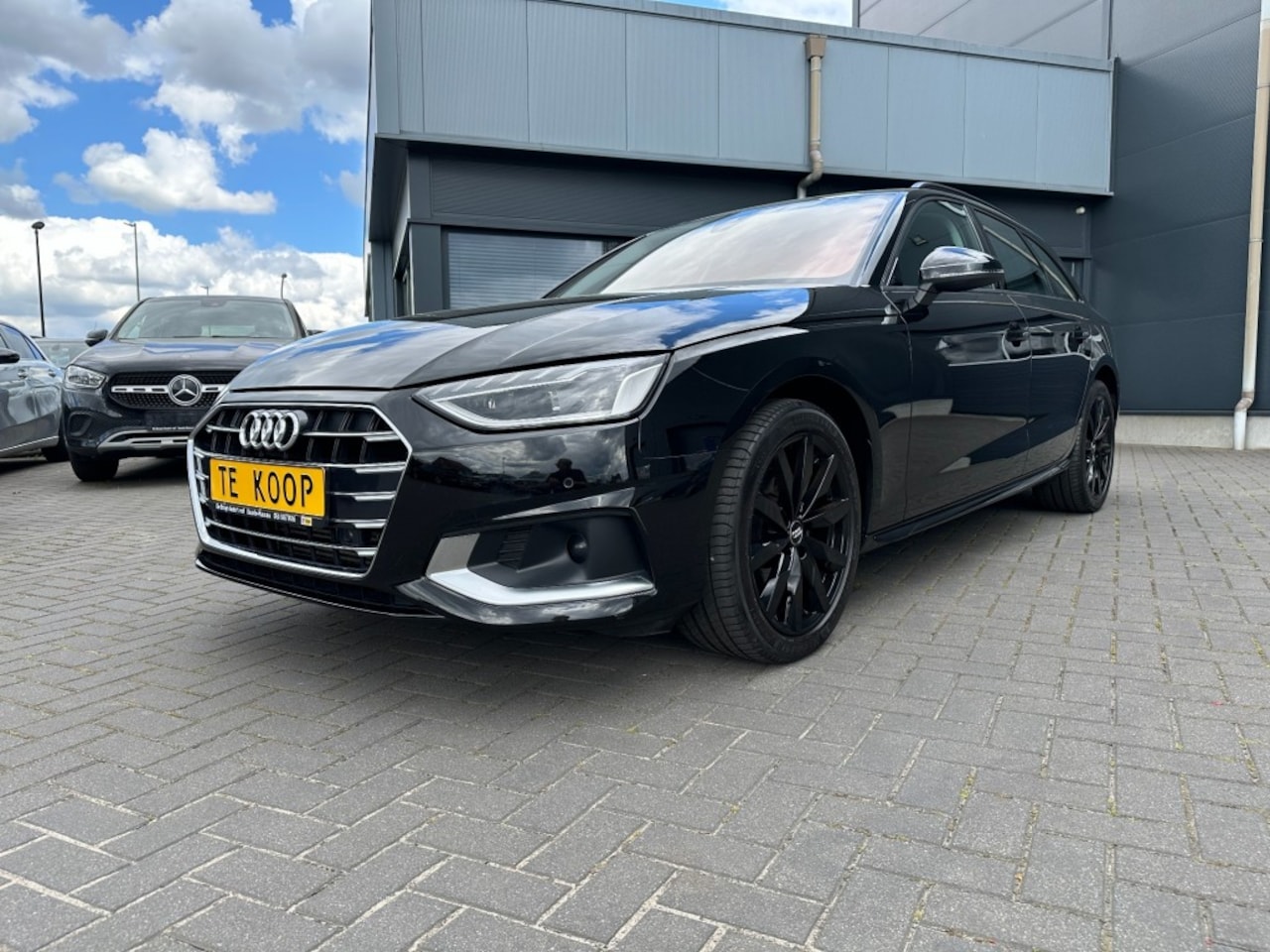 Audi A4 Avant - A4-Avant 35 TFSi Business Edition Camera Leder - AutoWereld.nl
