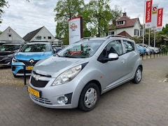 Chevrolet Spark - 1.0 16V LT 5-DEURS / AIRCO / ELEK. RAMEN / RADIO-CD / METALLIC / DAKRAILS