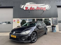 Volkswagen Golf - 1.5 TSI R-line Trekhaak Camera Massage Carplay Mooi uitgevoerd
