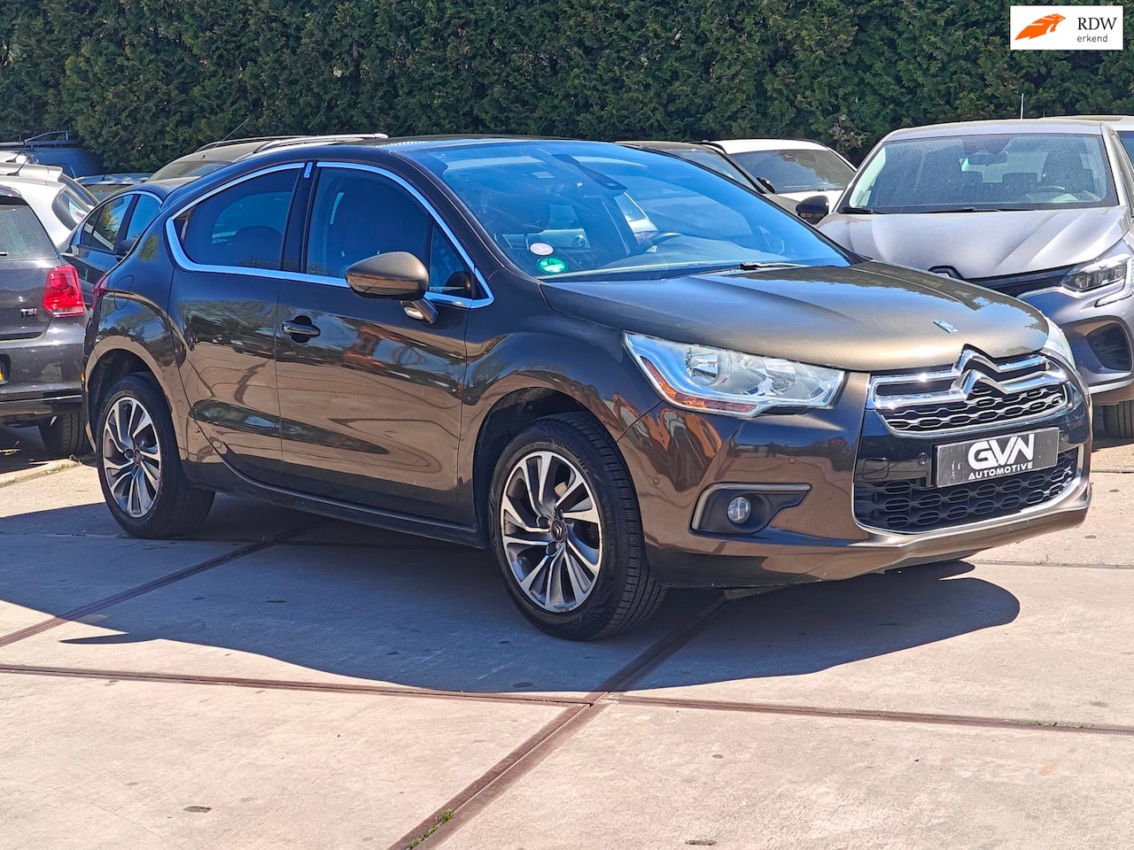 Citroën DS4 - 1.6 VTi So Chic | LEDER | MASSAGE | DODEHOEK | PDC V+A | BT/USB | CLIMA | 17" LM | NAP - AutoWereld.nl