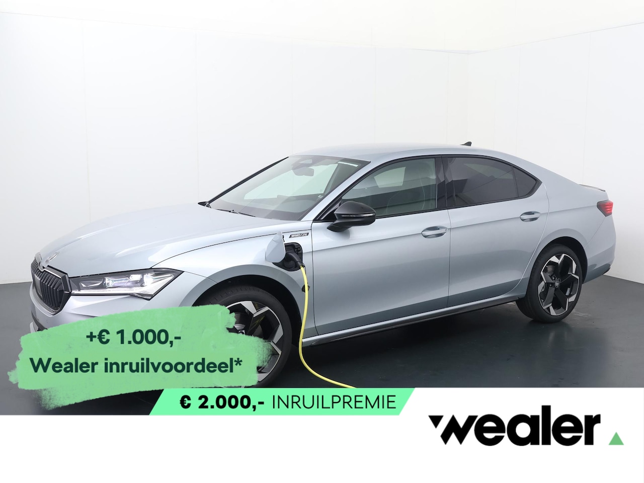 Skoda Superb - Sportline Business 1.5 TSI PHEV 204 PK | Trekhaak | 19" Lichtmetalen velgen | Canton Gelui - AutoWereld.nl