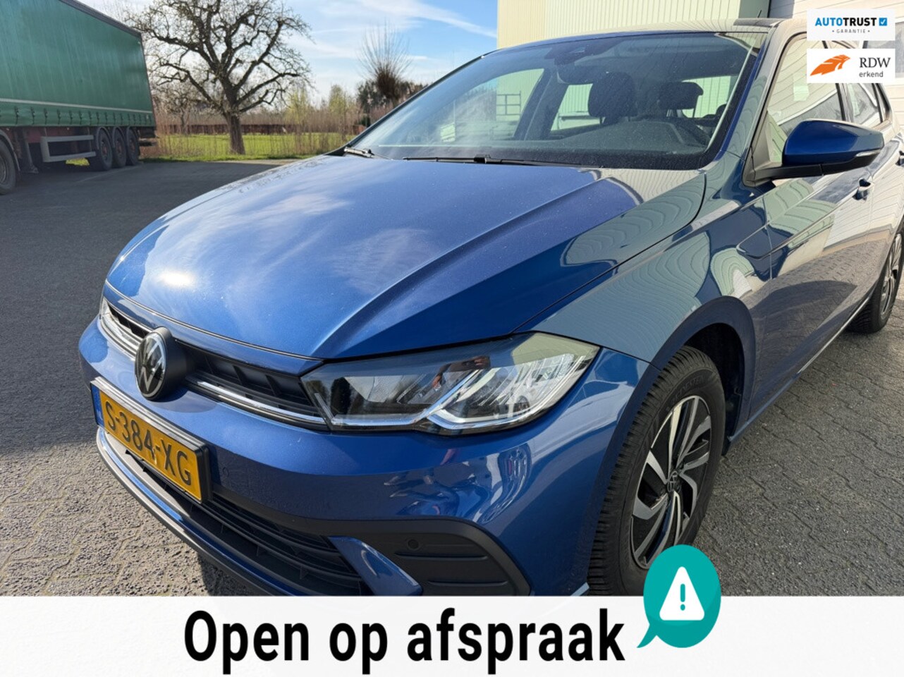 Volkswagen Polo - 1.0 TSI Life Airco Navigatie Lm velgen - AutoWereld.nl