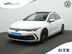 Volkswagen Golf - 1.4 eHybrid 245 pk GTE | Panoramadak | Geheugen-/ventilatiestoel | Leder | Adaptief onders