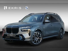 BMW X7 - xDrive40i | M Sportpakket Pro | Sky Lounge Panoramadak | Driving + Parking Ass. Profession
