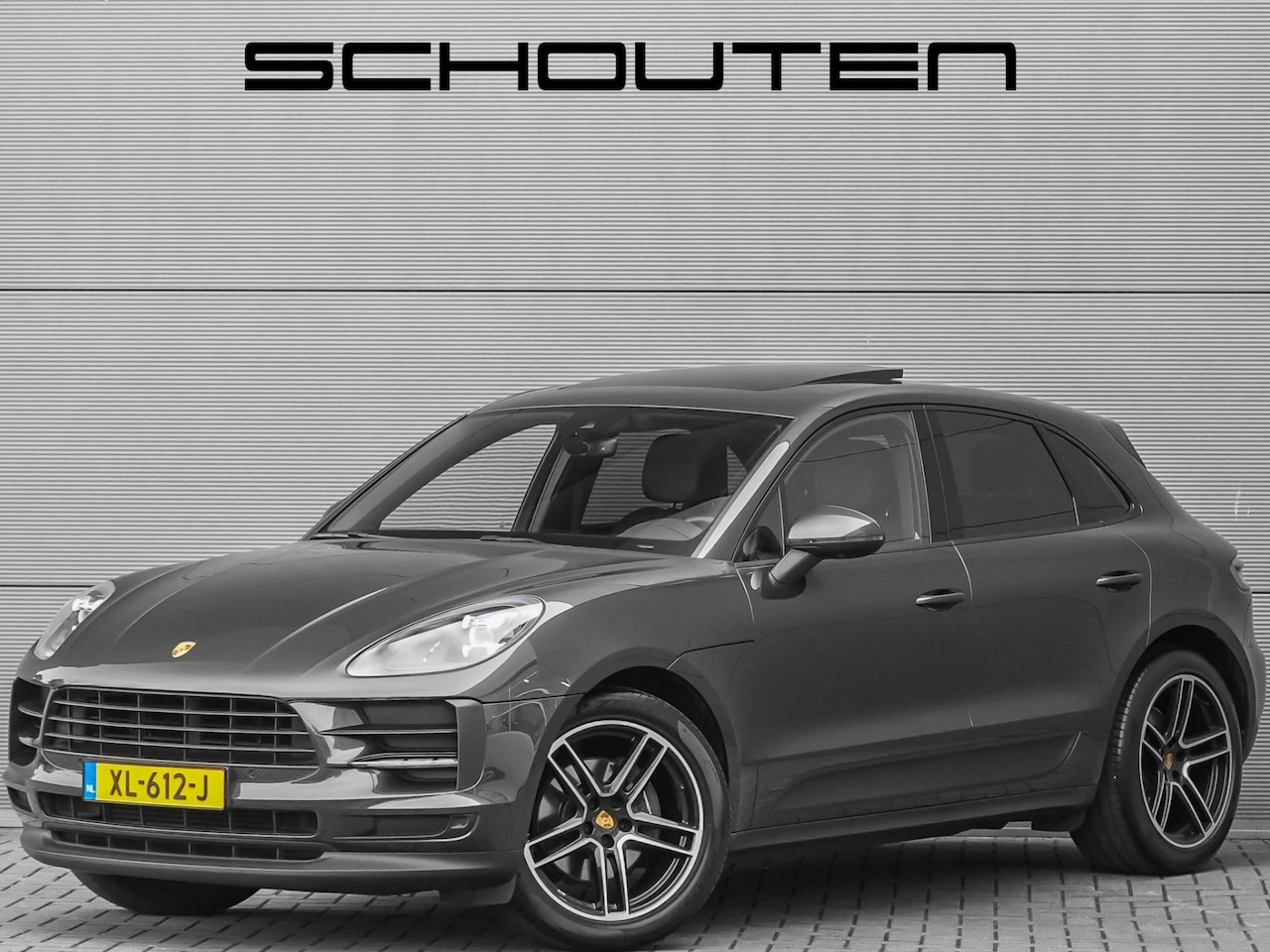 Porsche Macan - 2.0 T Pano Luchtvering Bose 20" - AutoWereld.nl